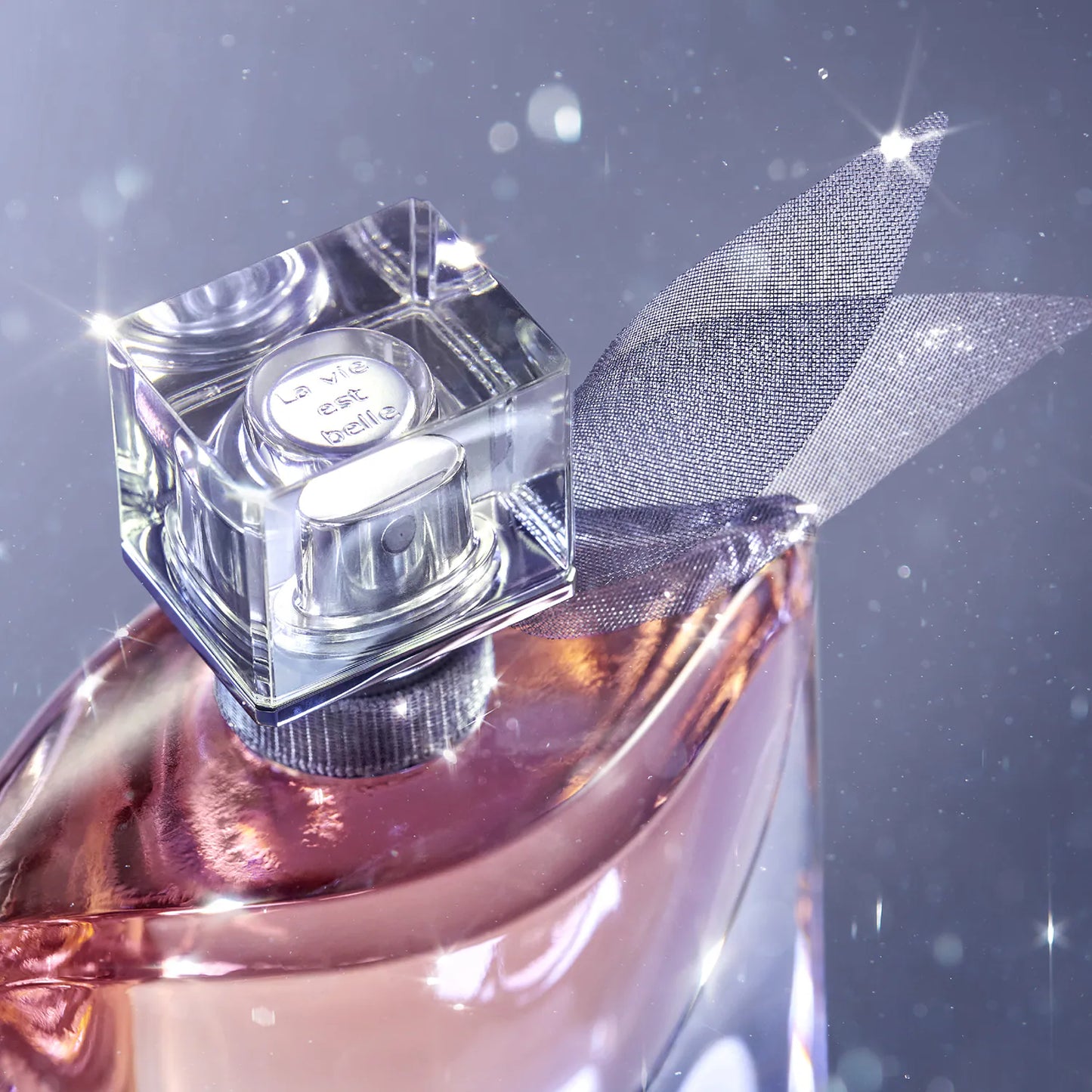 La Vie Est Belle Eau de Parfum – Kadın Parfümü 100ml